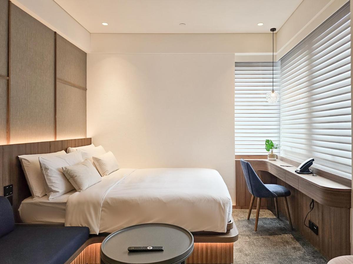 The Stellar Hotel Hong Kong Exterior photo